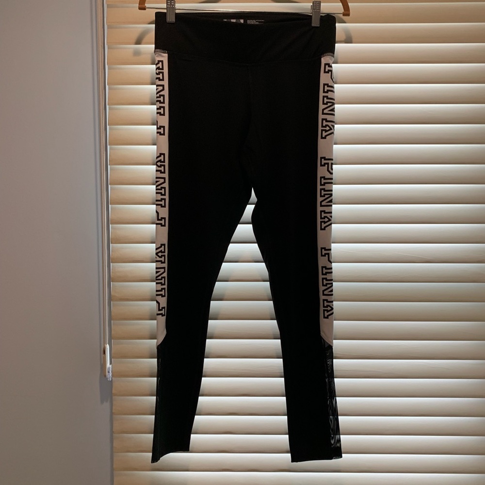 PINK Sport Leggings